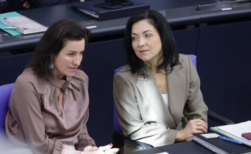 Bundesforschungsministerin Dorothee Bär (CSU) und Katherina Reiche, Bundesministerin für Wirtschaft und Energie.