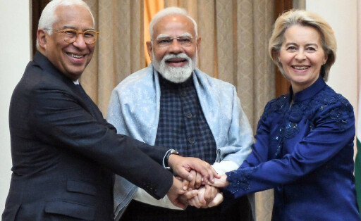 Antonio Luis Santos da Costa, Präsident des Europäischen Rates, der Indische Premierminister Narendra Modi und EU-Kommissionspräsidentin Ursula von der Leyen am Tag der Unterzeichnung des EU-Indien-Freihandelsabkommens