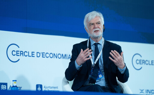Third day of the 40th Cercle dEconomia Meeting The chairman of the UN Intergovernmental Panel on Climate Change IPCC, Jim Skea, speaks during the third day of the 40th Cercle dEconomia Meeting, at the Palau de Congresos de Cataluna, on May 7, 2025, in Barcelona, Catalonia Spain This years edition closes today and is being held from Monday, May 5, under the theme Europe wake up call How to respond at a time of geopolitical disruption Unlike other years, this years edition 2025 will not be attended by King Felipe VI, as he is traveling, 5 May, under the theme Europe wake up call How to respond at a time of geopolitical disruption Unlike other years, King Felipe VI will not be present at the 2025 edition, as he is currently traveling in the D Copyright: xDavidxZorra